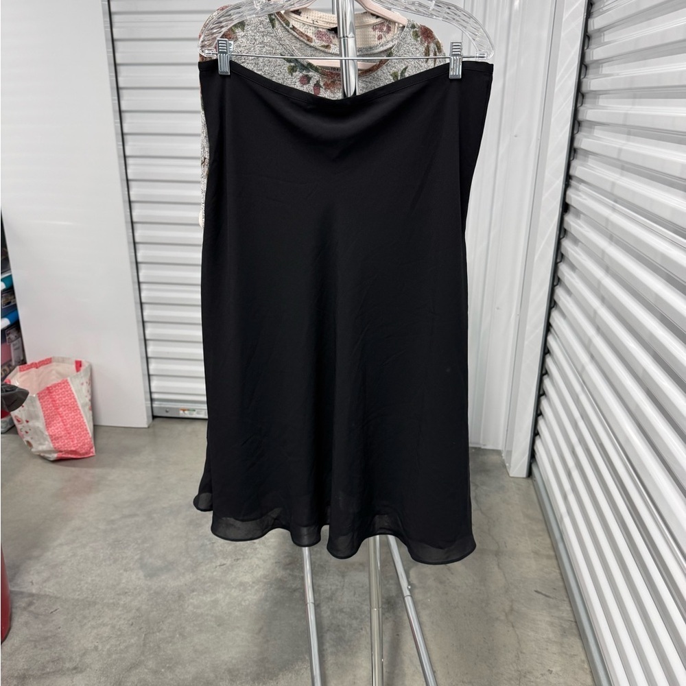 New York & Company | Wrap Skirt in Black | size 16 - Picture 4 of 4